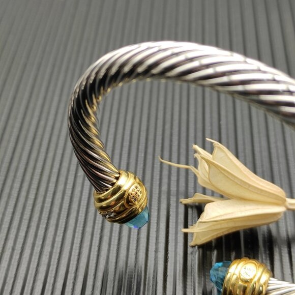 David Yurman classicsterling silver bracelet,set with blue topaz and 14K gold7mm - Picture 7 of 9